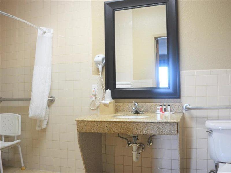 Super 8 By Wyndham Galveston Hotel Екстериор снимка
