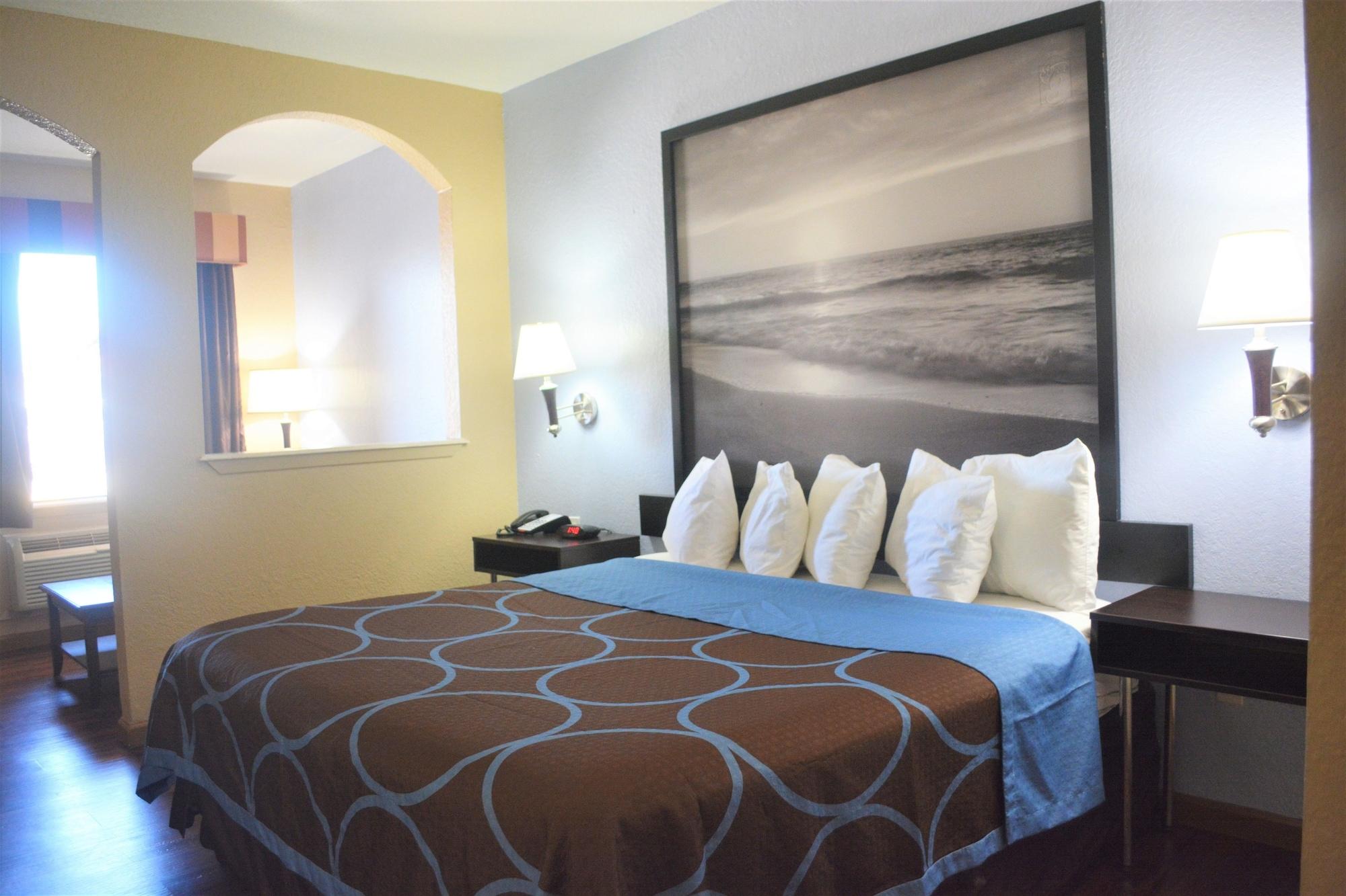 Super 8 By Wyndham Galveston Hotel Екстериор снимка