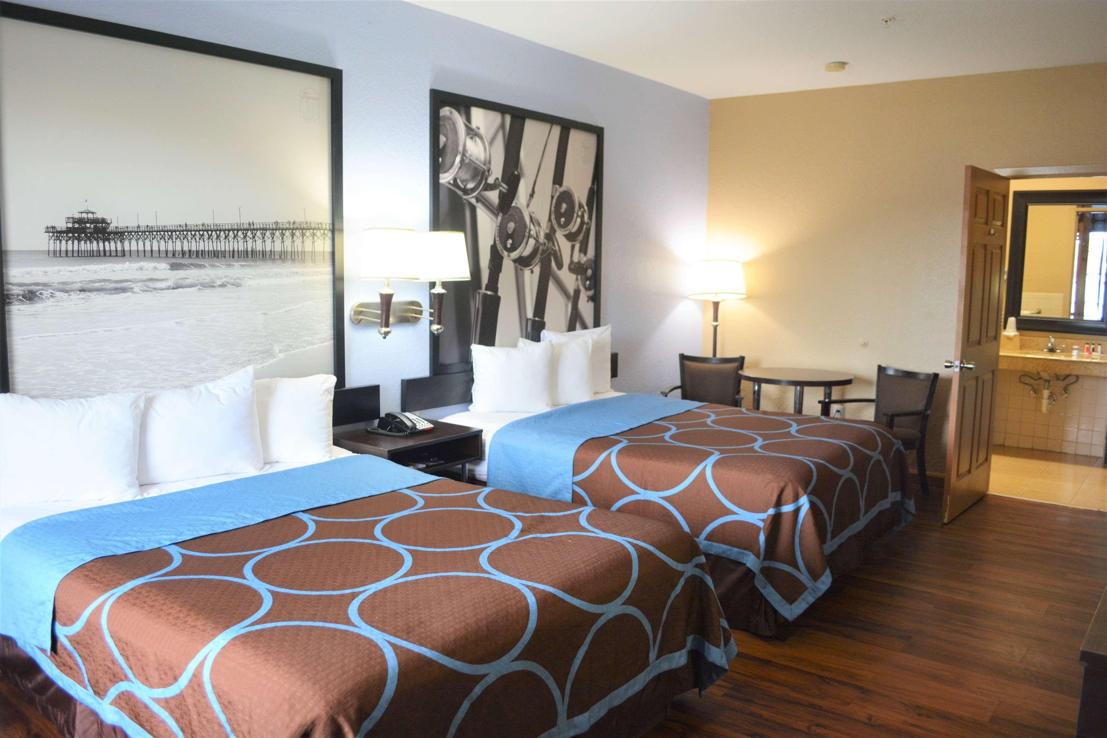 Super 8 By Wyndham Galveston Hotel Екстериор снимка