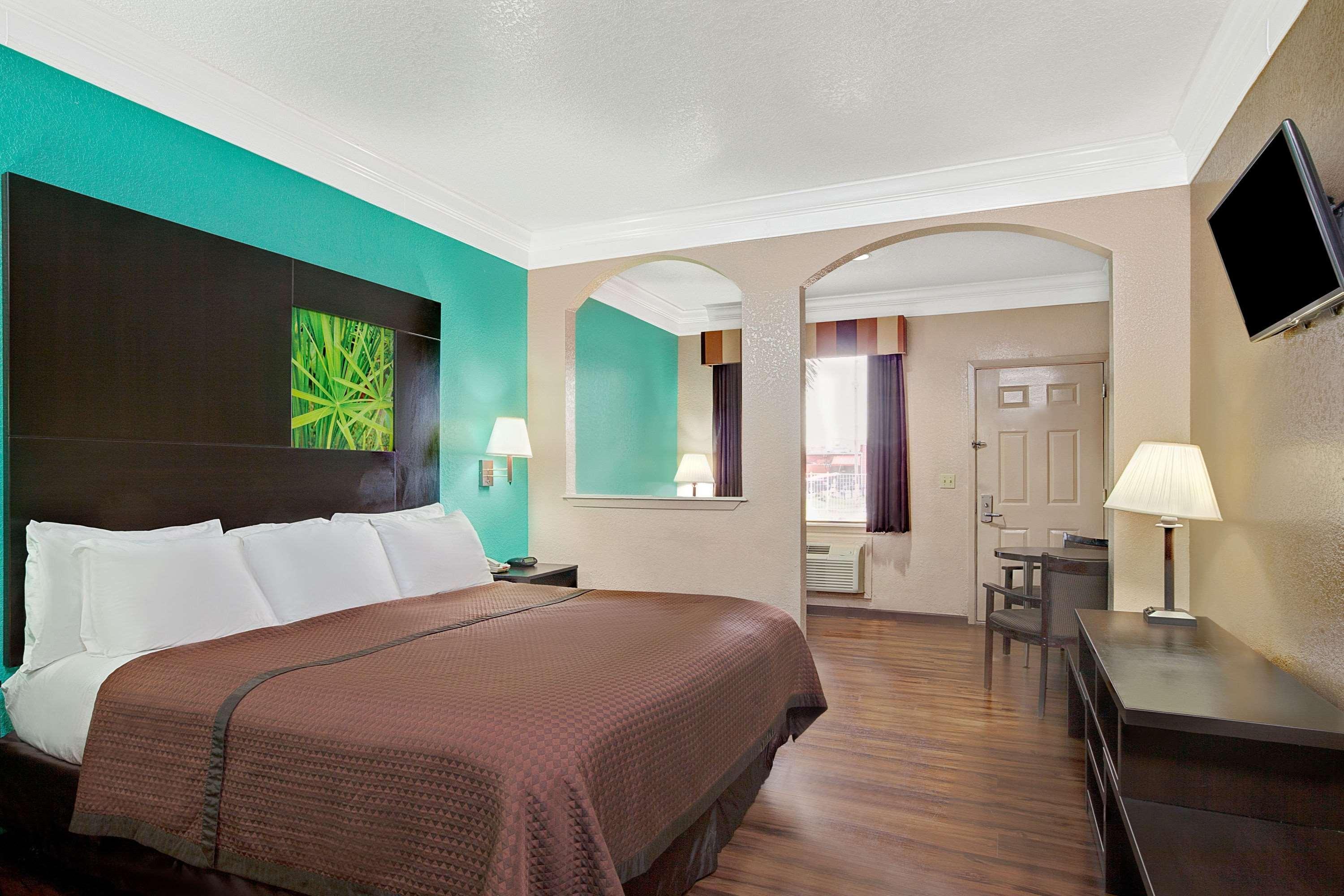 Super 8 By Wyndham Galveston Hotel Екстериор снимка