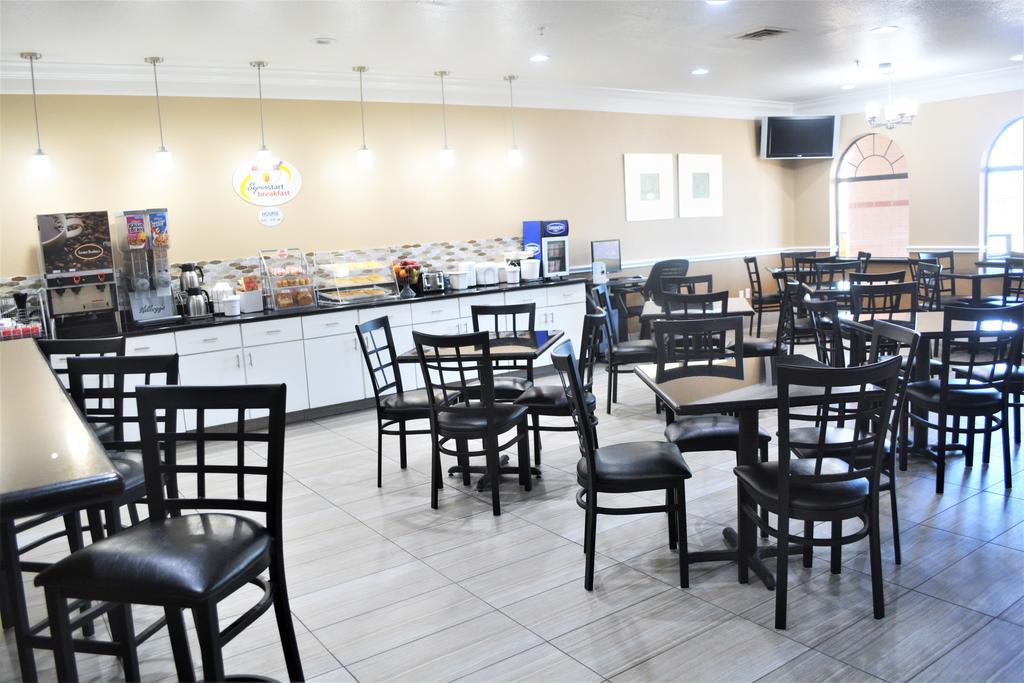 Super 8 By Wyndham Galveston Hotel Екстериор снимка